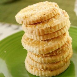 Maple-Walnut Shortbread