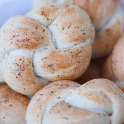 Soft Garlic Knots
