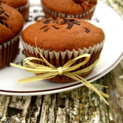 Pear & Chocolate Muffins