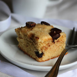 Buttery Blondies with Chocolate