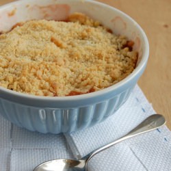 Rhubarb and Vanilla Crumble