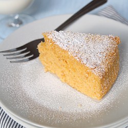 Vanilla-flavoured Custard Cake