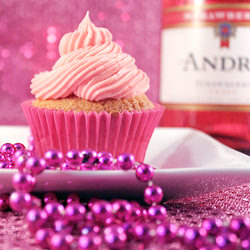 Strawberry Champagne Cupcakes