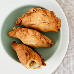Malaysian Curry Puffs