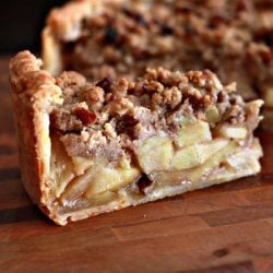 Deep Dish Spiced Caramel Apple Pie