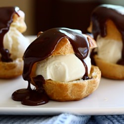 Profiteroles