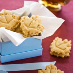 Maple-Ginger Sandwich Cookies