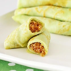 Pandan Crepe w/ Sweet Coconut