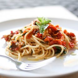 Pasta w/ Roasted Tomato Sauce