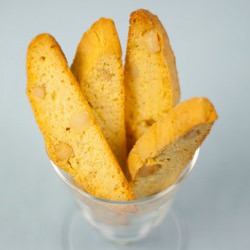 White Chocolate Macadamia Biscotti