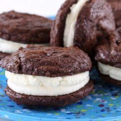 Brownie Whoopie Pies
