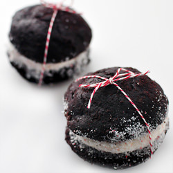 Chocolate Peppermint Whoopie Pies