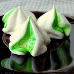 Candy Cane Meringue Kisses