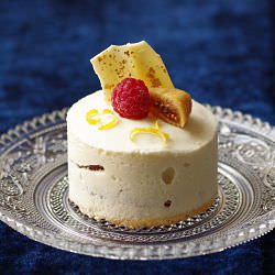 White Chocolate Cake