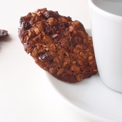 Honey Chocolate Oatmeal Cookies