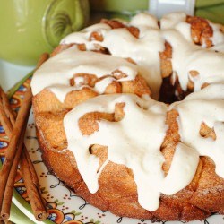 Cinnamon Pull-Apart Bread