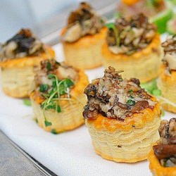 Herbed Mushroom Pastry Cups