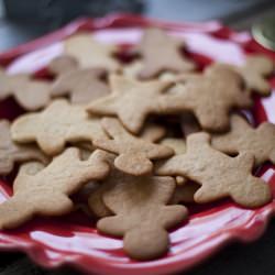 Crisp Gingerbread Biscuits