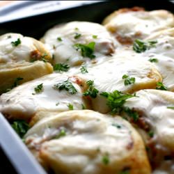 Lasagna Pinwheel Bites