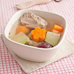 English Gourd & Carrot Soup