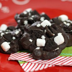 Mint Oreo Marshmallow Bark