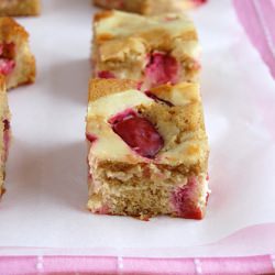 Plum Tray Bake