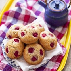 Raspberry Tea Cakes