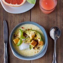 How to Poach Eggs