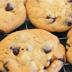 Vegan Chocolate Chip Cookies