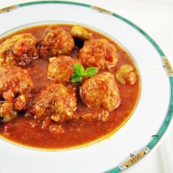 Meatballs with Mushrooms