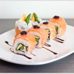 Uramaki Sushi