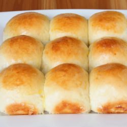 Pani Popo/Samoa Coconut Buns