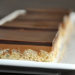 Peanut Butter Chocolate Crispy Bars