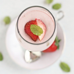 Easy Fresh Strawberry Mousse