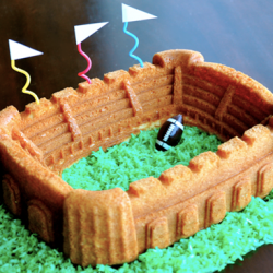 Super Bowl Snacks: Stadium Cake