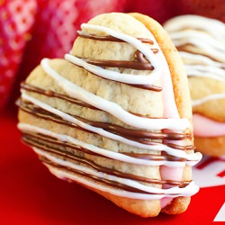 Champagne Kissed Whoopie Hearts