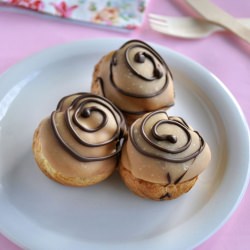 Profiteroles with Coffee Cream