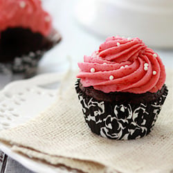 Kitchen Tip: Cupcake Piping Tricks