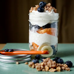 Packable Fruit & Yogurt Parfait