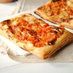 Bleu Cheese & Tomato Puff Pastry