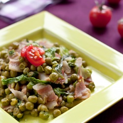 Green Peas with Bacon and Lettuce
