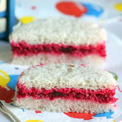 Party Sandwiches with Beetroot