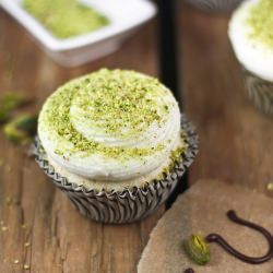 Lucky Vanilla Cupcakes