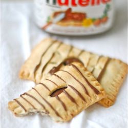 Easy Nutella PopTarts