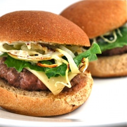 Sliders with Camamelized Onions