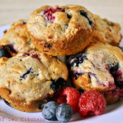 Hearty Berry Muffins