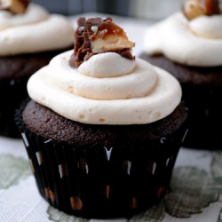 Goo Goo Surpreme Cupcakes