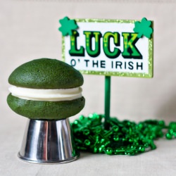 Green Velvet Whoopie Pies