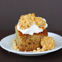 Banana Cake w/ Crunchy N’Dizi