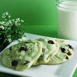 Pistachio Chocolate Chip Cookies